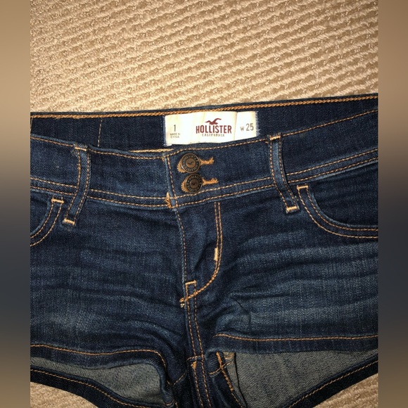 Hollister Jean shorts - Picture 3 of 3
